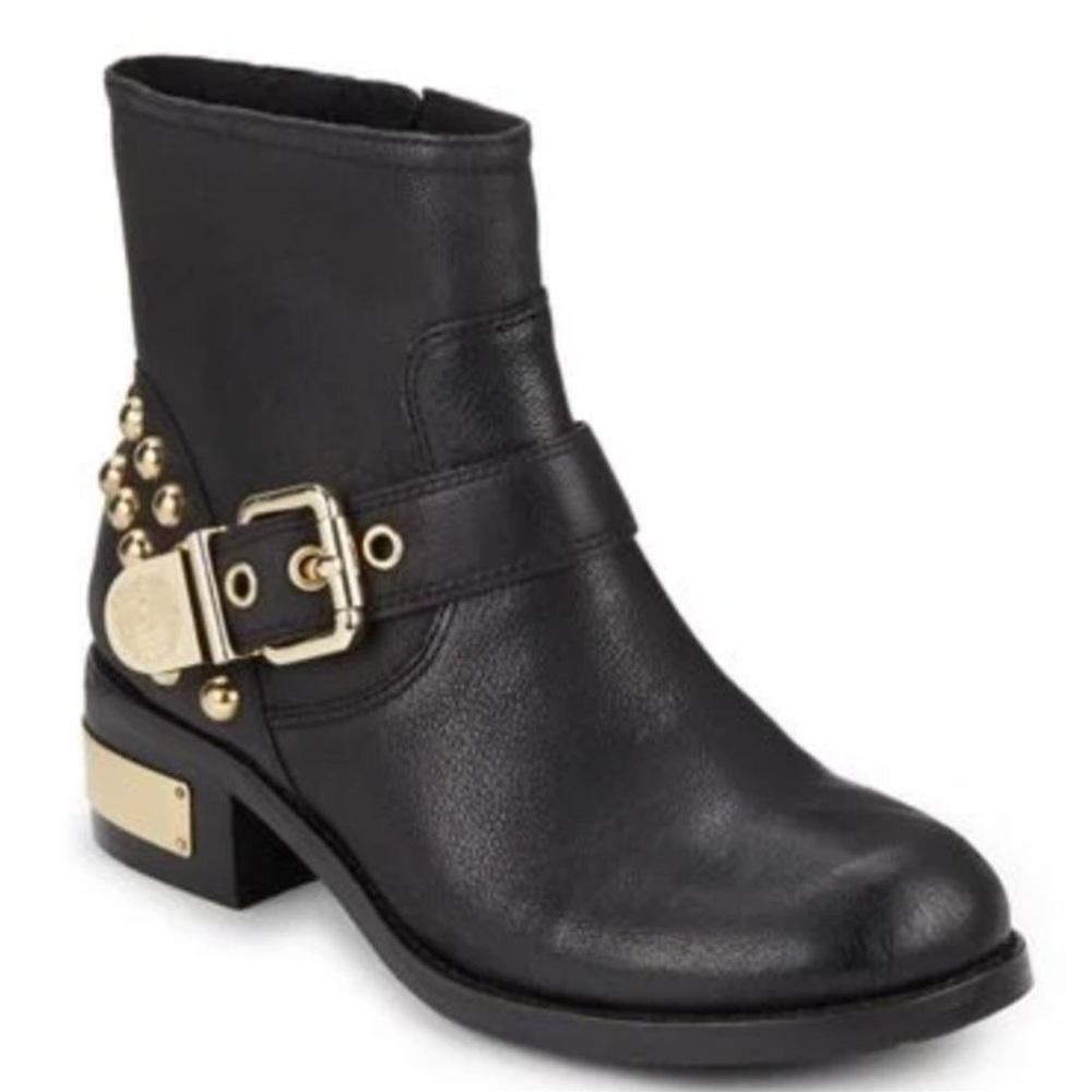 VINCE CAMUTO Leather Windetta Boots